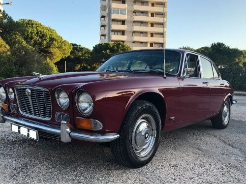 Jaguar XJ6